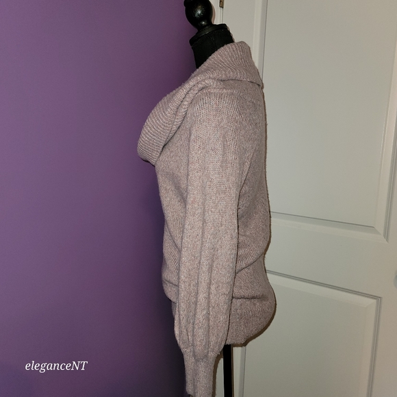 Express Soft Cowl Neck Sweater Women's Size : XS - Picture 4 of 11